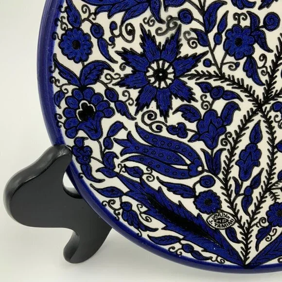 Handmade J. Tamimi Jerusalem Blue and White Floral Plate Wall Hanging 6 1/2" - Picture 3 of 6